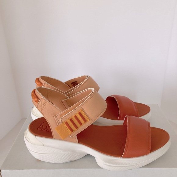 Sorel Shoes - Sorel Explorer Blitz Stride Sandal Women’s Size 9.5 US/ 40.5 EUR Desert Skin NEW